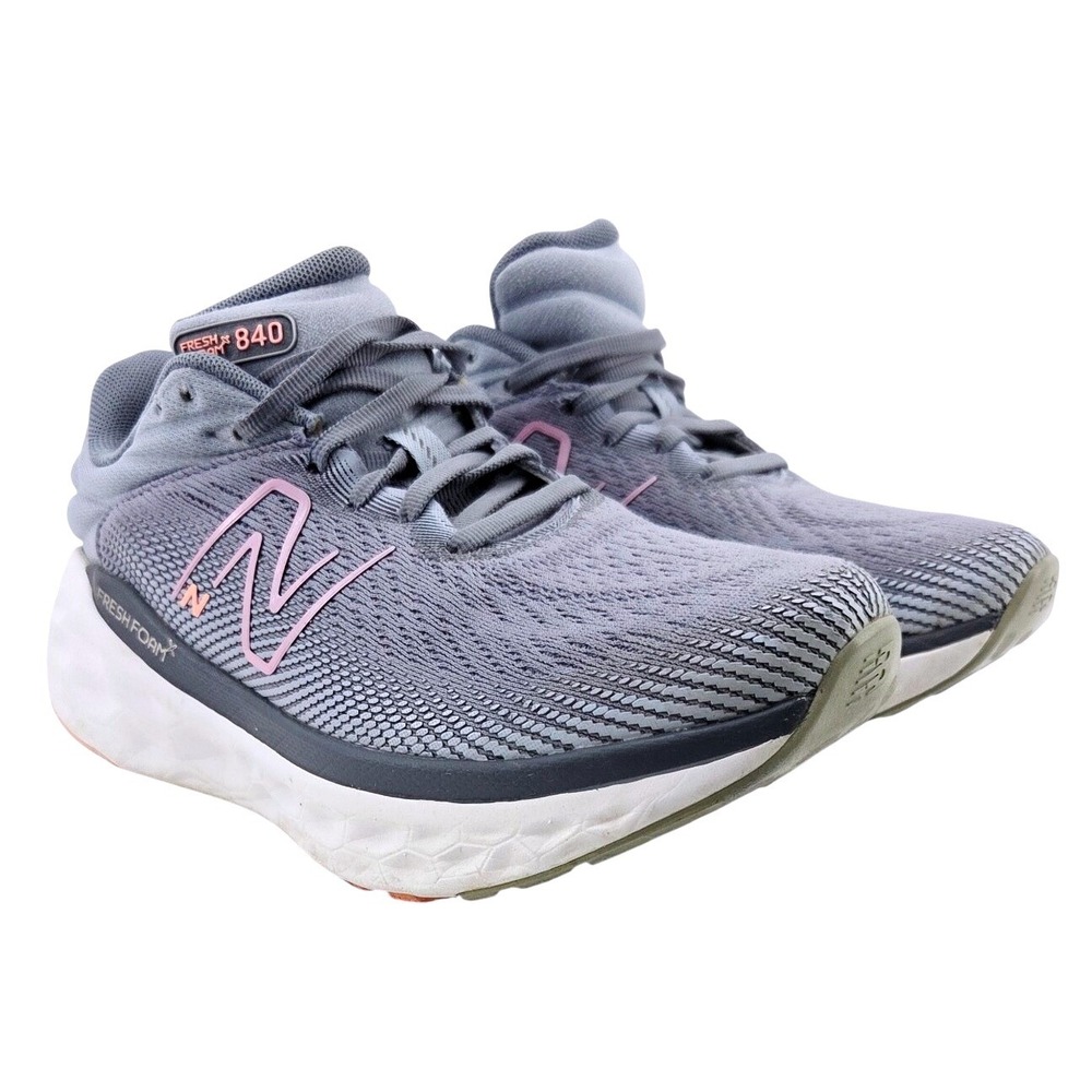 New‎ Balance Womens 840 - Size 7.5